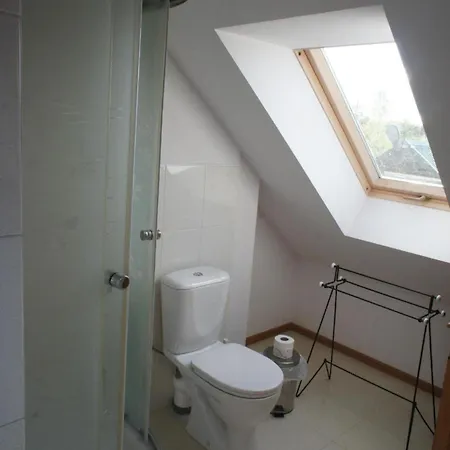 Ferienhaus Kobyli Las Linia