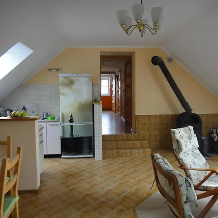 Ferienhaus Kobyli Las